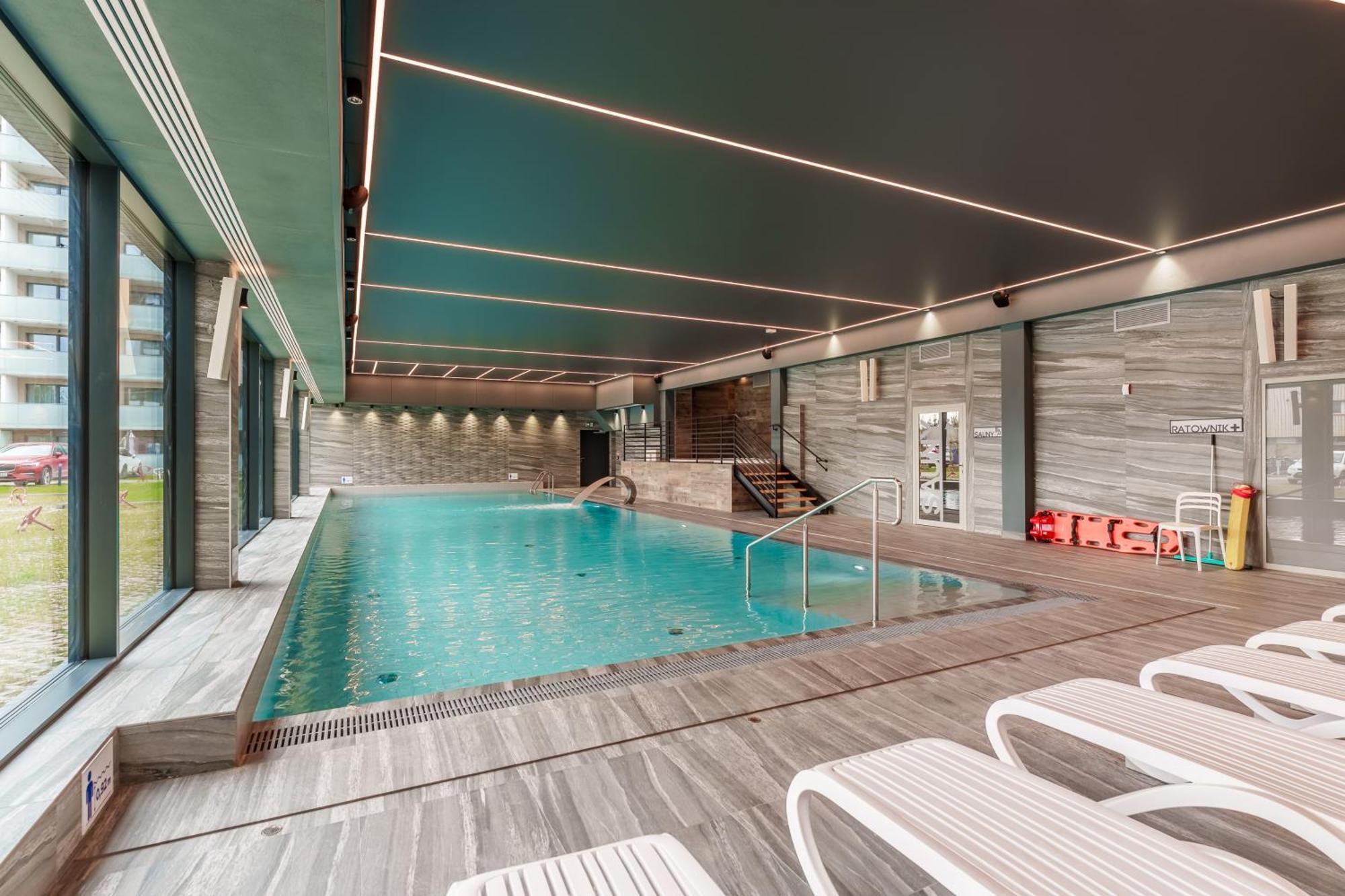 Faro Apartamenty Kasprowicza 20 Basen W Cenie Schwimmbad Im Preis كولوبرزيغ المظهر الخارجي الصورة