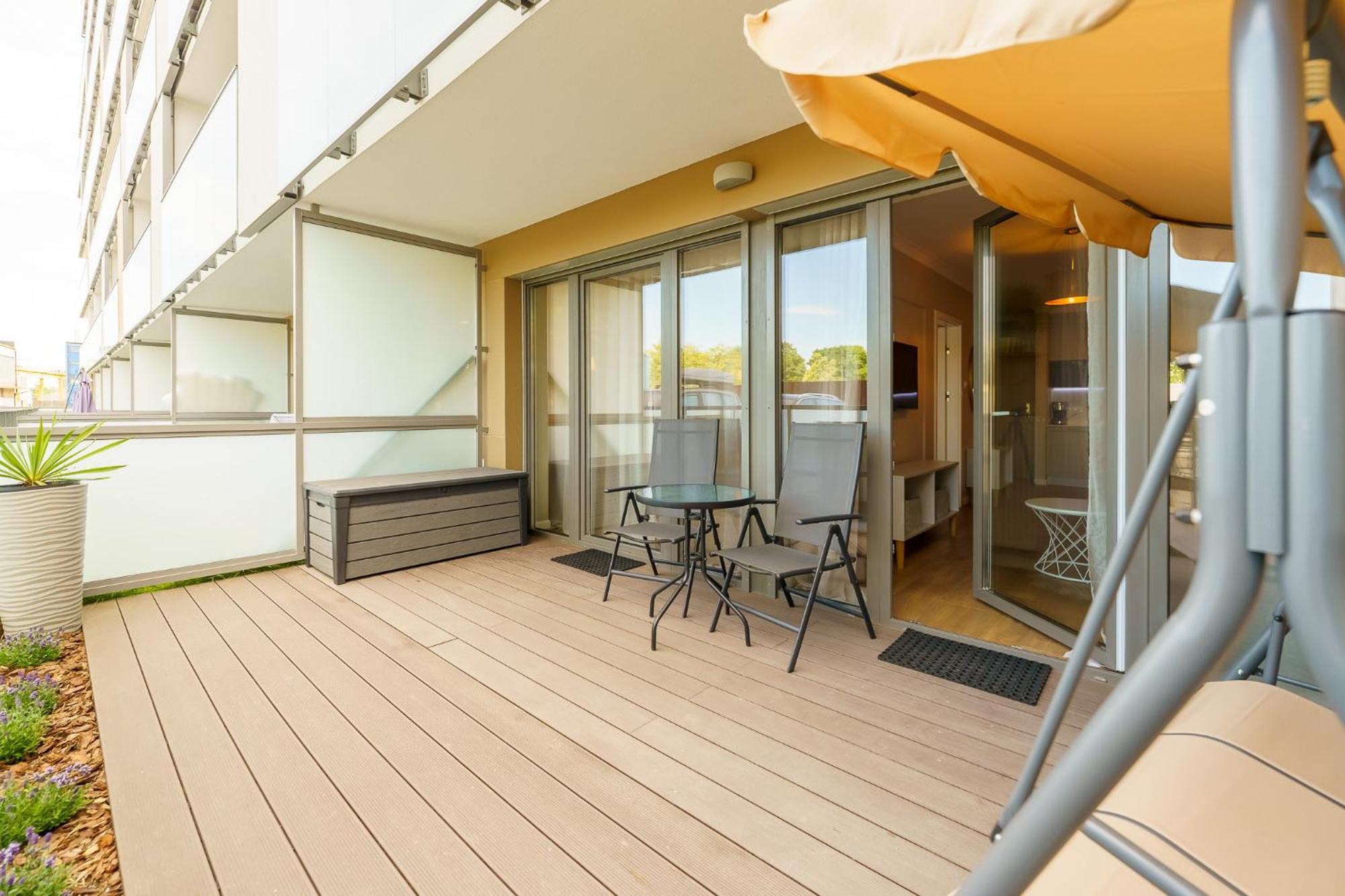 Faro Apartamenty Kasprowicza 20 Basen W Cenie Schwimmbad Im Preis كولوبرزيغ الغرفة الصورة